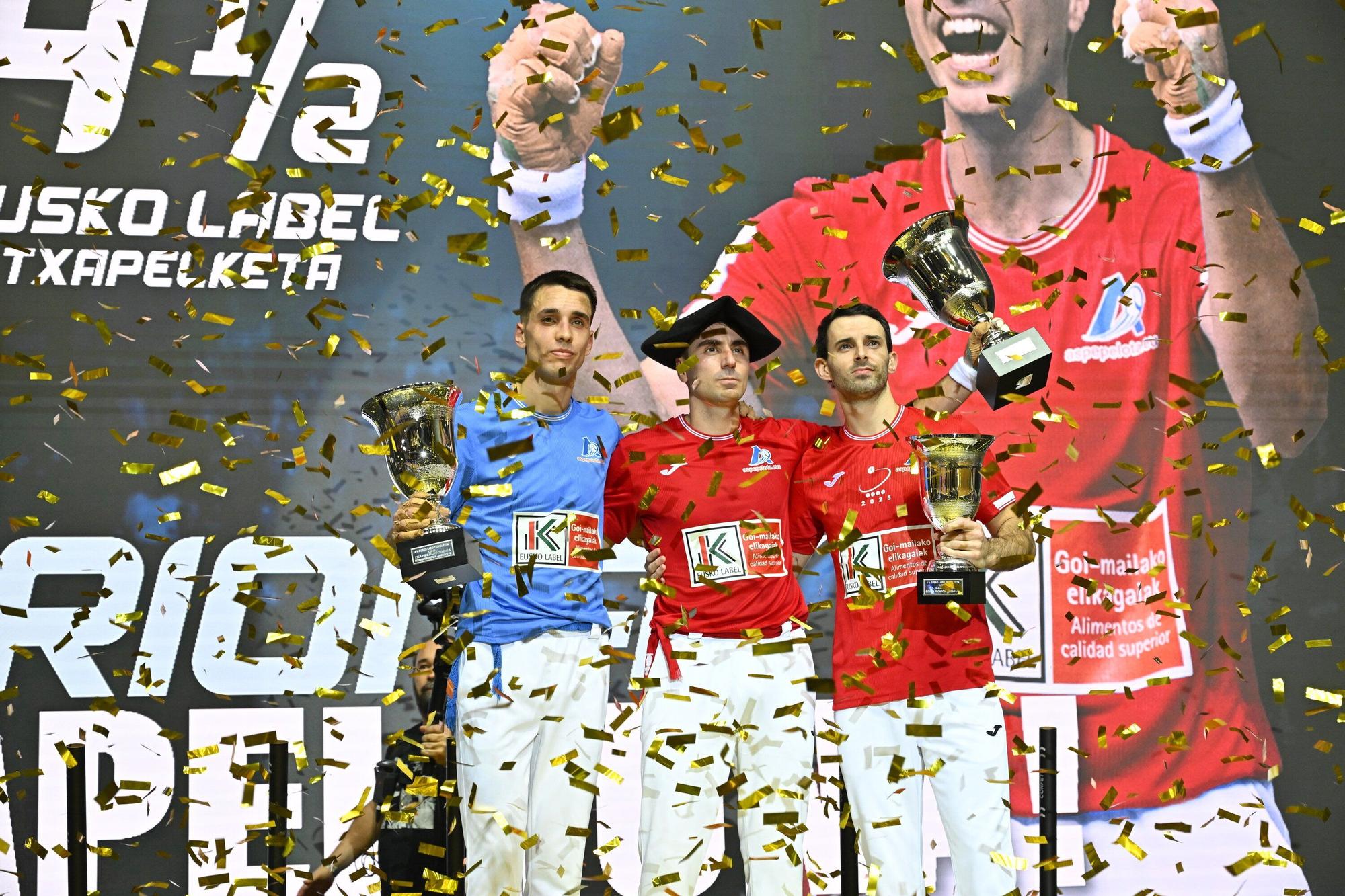 En imágenes: Etxeberria se hace con su primera txapela del Cuatro y Medio en Bilbao (22 - 11)