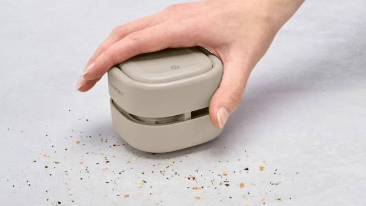Mini aspirador de mesa de Lidl