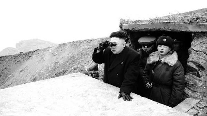 Kim Jong-un, durante su visita a una unidad militar.