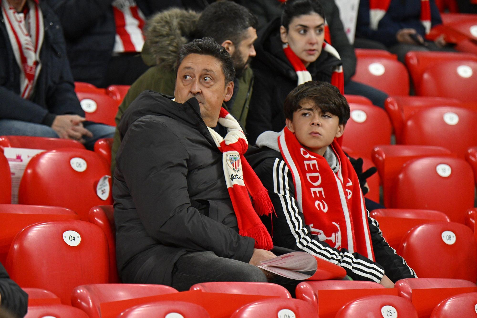 En imágenes: ¿Has estado en San Mamés viendo el Athletic-Real Oviedo? Búscate en nuestra galería de fotos