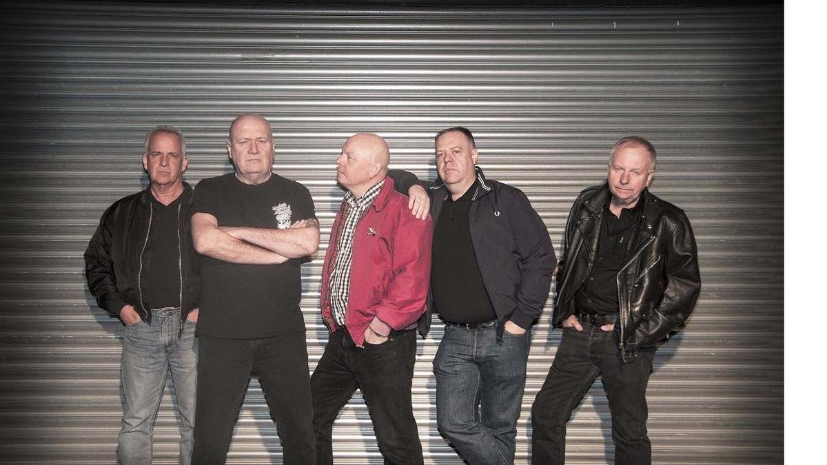 Los Cock Sparrer, 50 años de punk rock. Los Cock Sparrer, 50 años de punk rock.