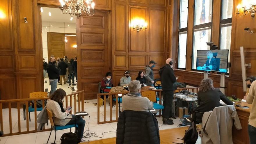 &quot;La cantidad de material informático aportada como prueba en el caso Kote Cabezudo es ingente&quot;