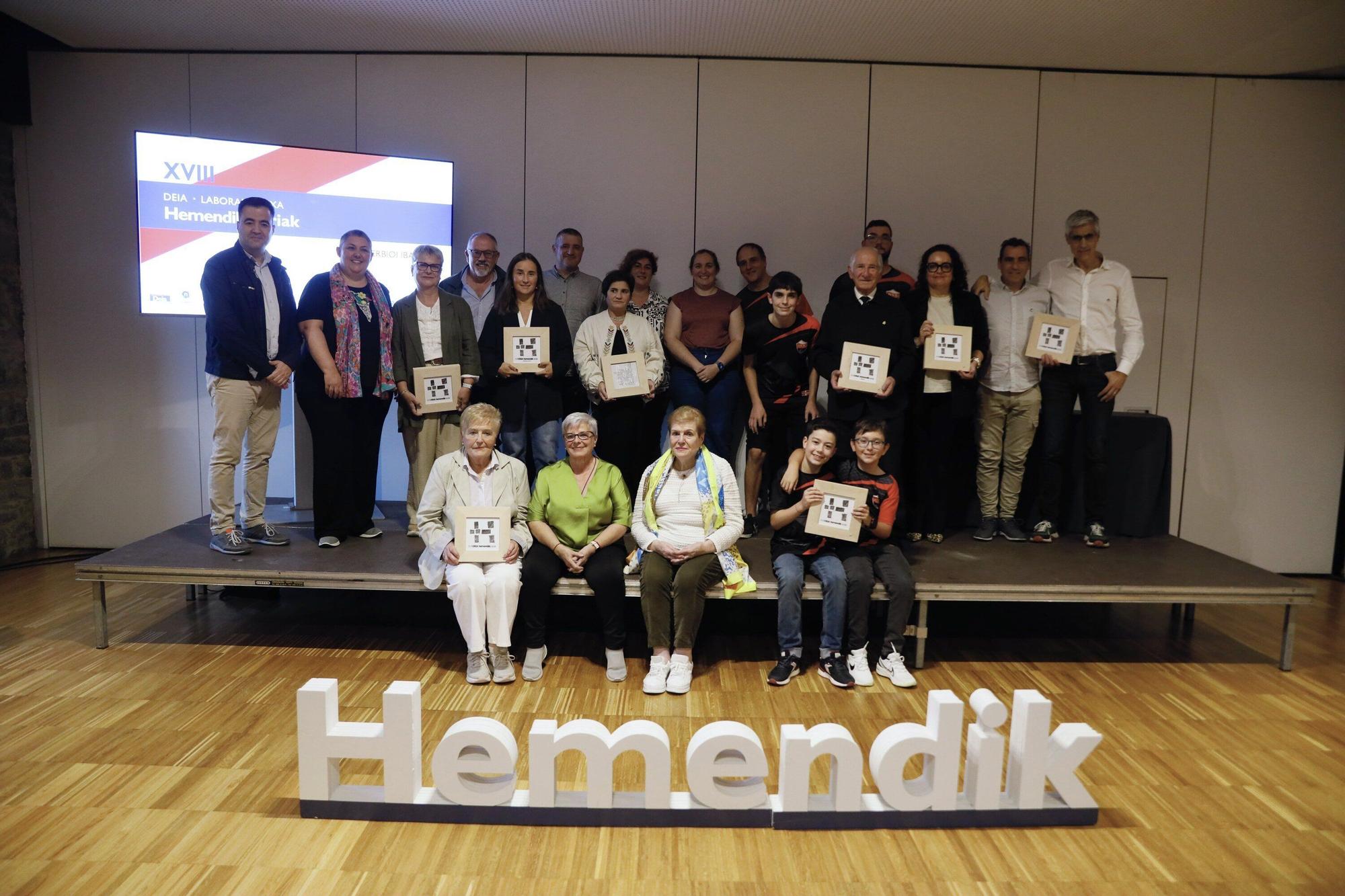 En imágenes: Entrega de los premios DEIA Laboral Kutxa Hemendik Sariak de la comarca Nerbioi-Ibaizabal