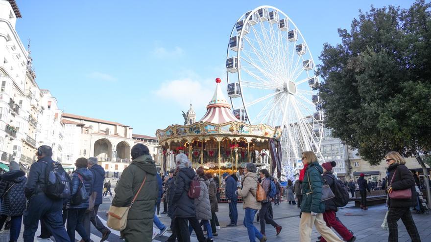 Vitoria disfruta de un domingo navideño