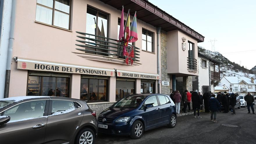 El 'Gordo' rompe la convivencia en Villamanín entre llamadas al consenso