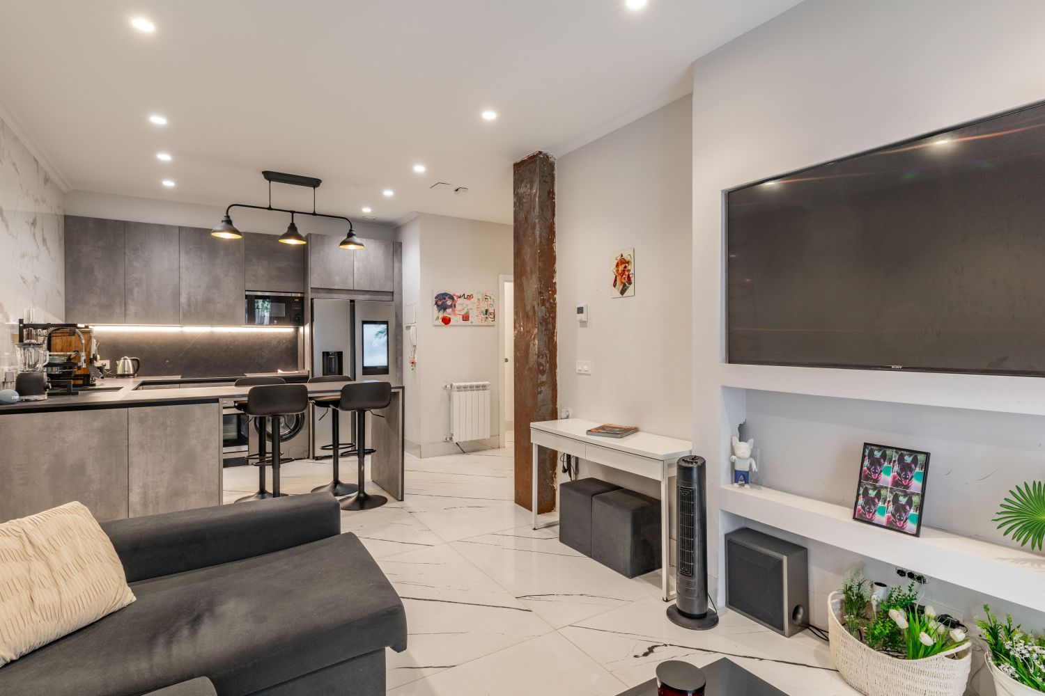 Vivienda en venta situada en pleno centro de Donostia-San Sebastián. Recientemente reformada