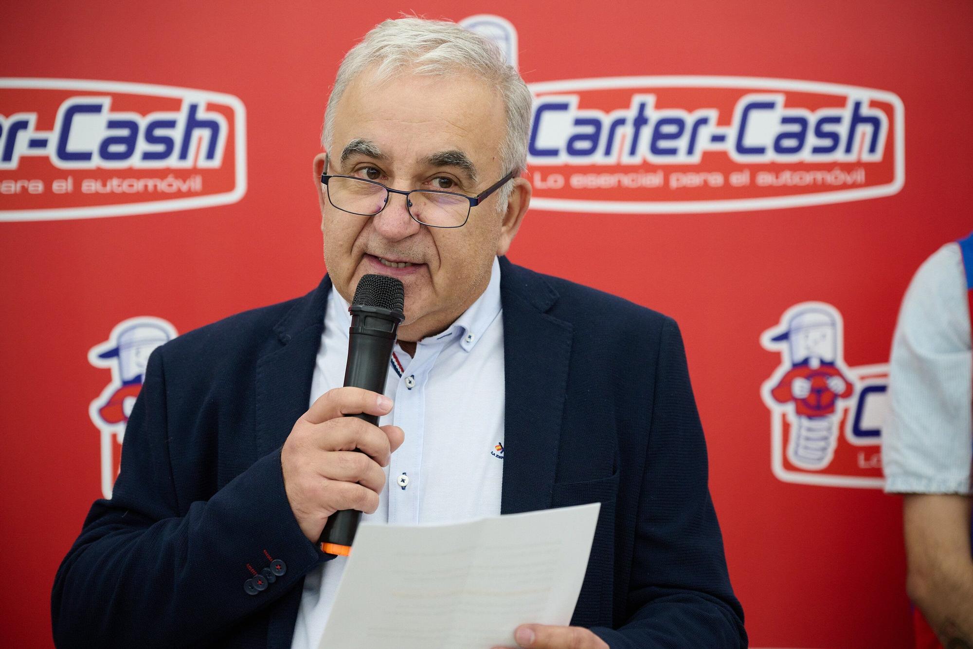 Fotos de la inauguración oficial de la nueva tienda de Carter-Cash en Pamplona