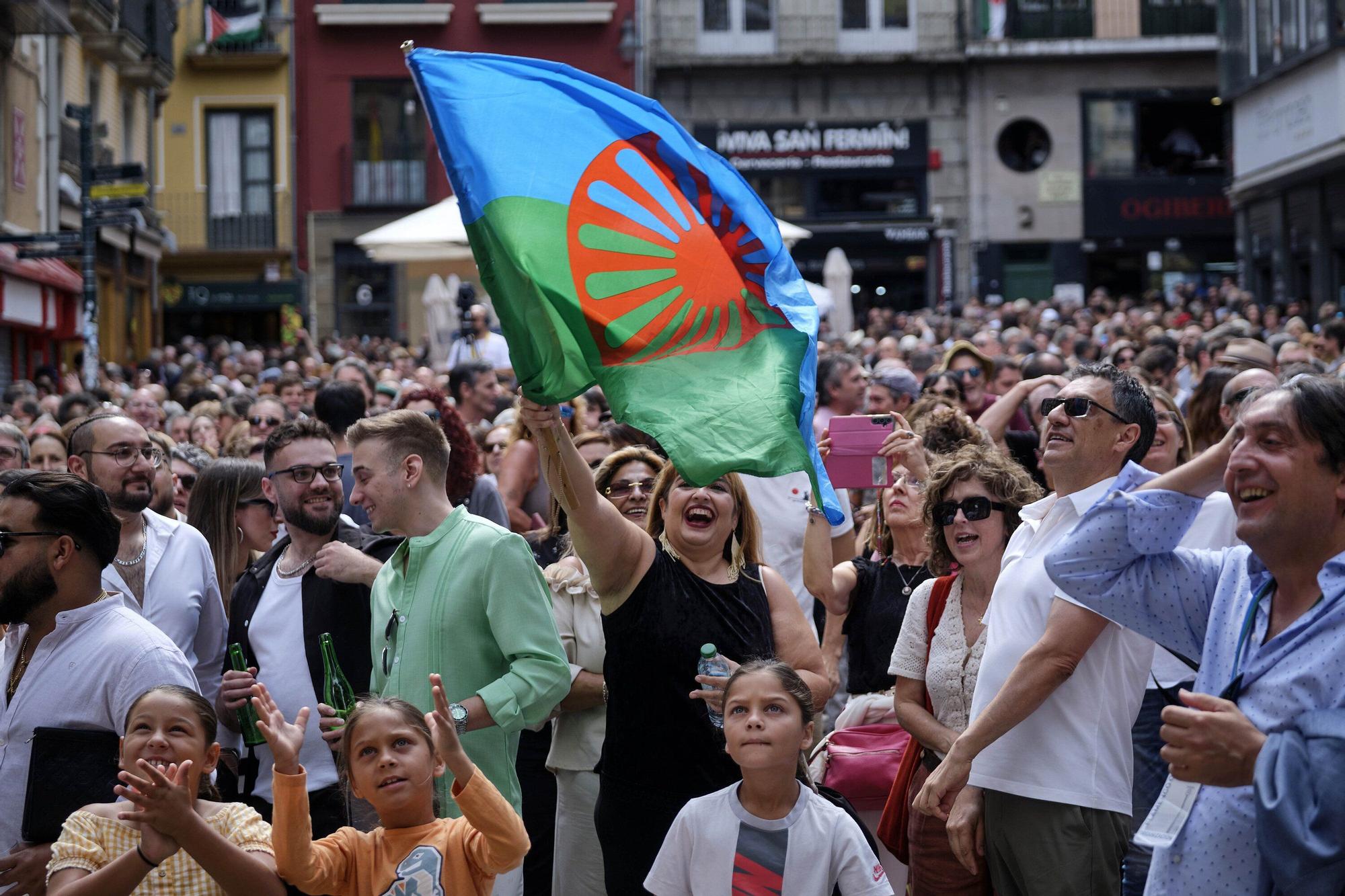 Tomatito, flamenco en el balcón del Ayuntamiento de Pamplona