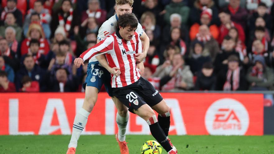 Las cinco posiciones de Unai Gómez en el Athletic