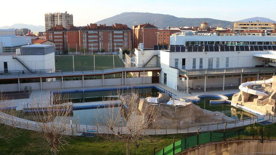 Remírez, sobre el cierre de la piscina de Larrabide: "Nadie se va a quedar sin servicio"