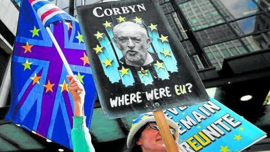 El laborismo se reúne para acordar su programa para los comicios europeos.