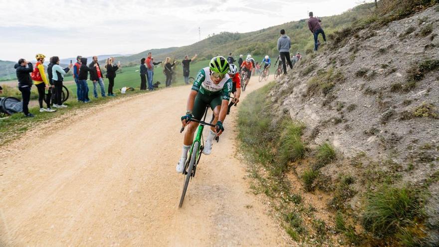 Miguel Ángel Fernández impone su ley en Durana