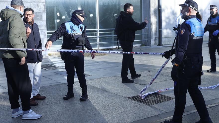 Fotos del desalojo del convento de Aranzadi en Pamplona