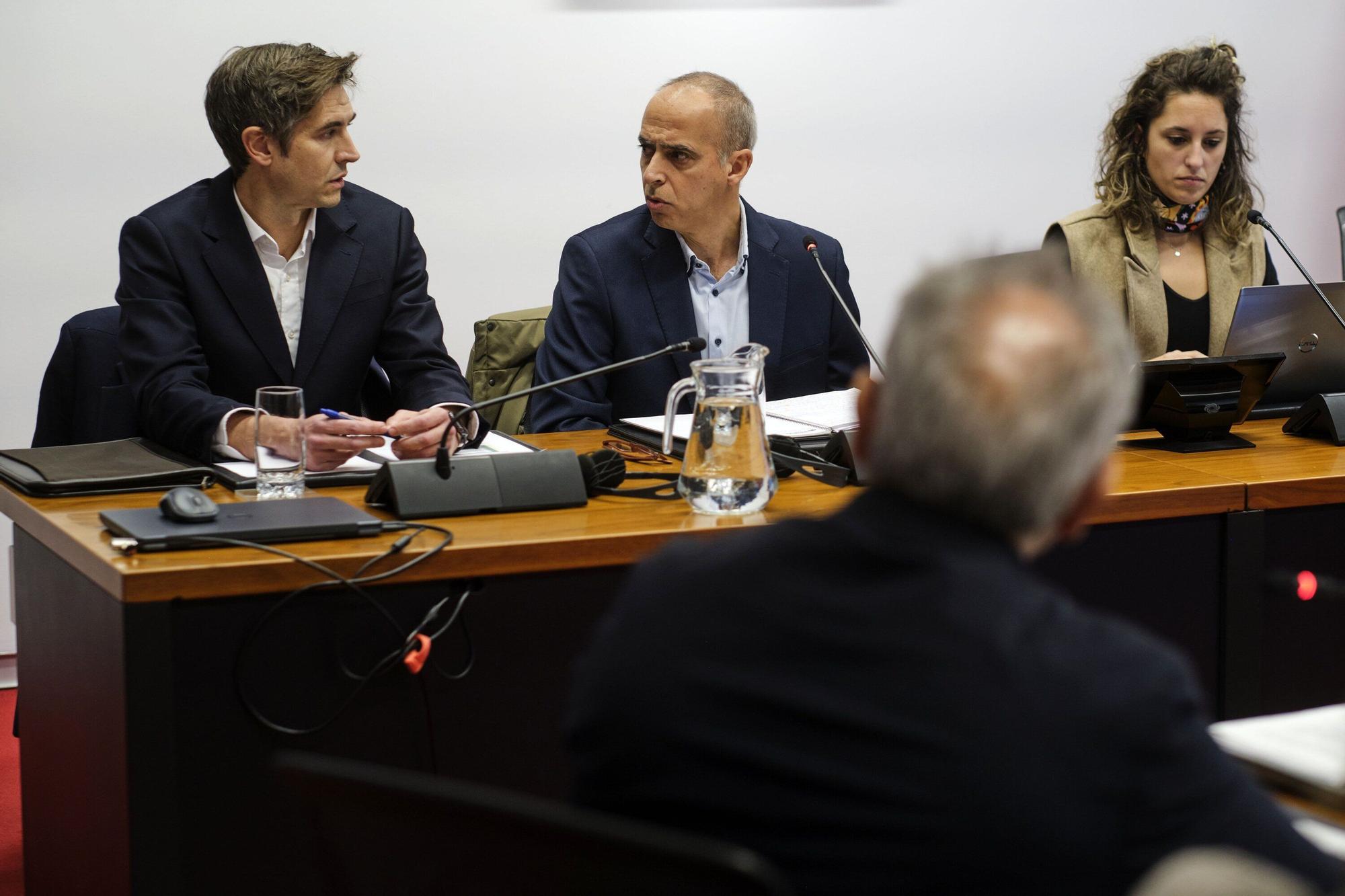 Los redactores del proyecto de los túneles de Belate, en la comisión de investigación