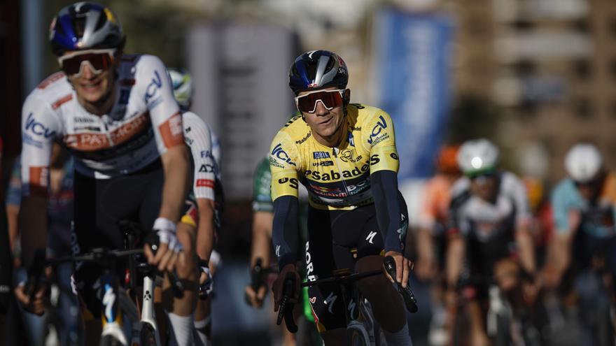 Evenepoel alumbra Valencia