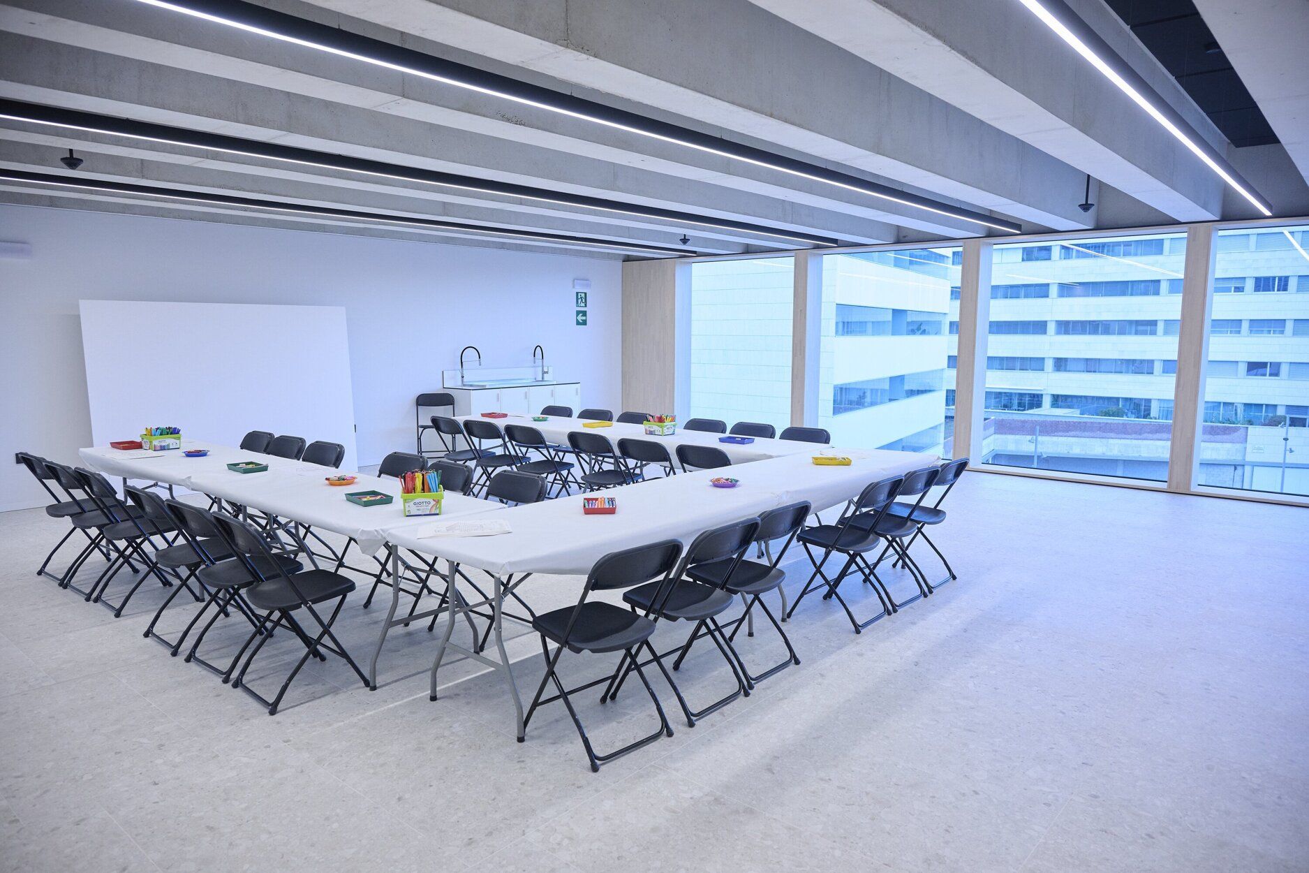 Imágenes de la inauguración del Civivox Pompelo