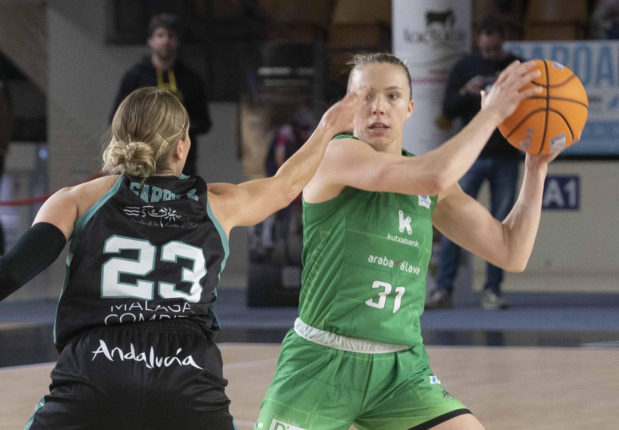 En imágenes: Derrota del Kutxabank Araski ante el Estepona