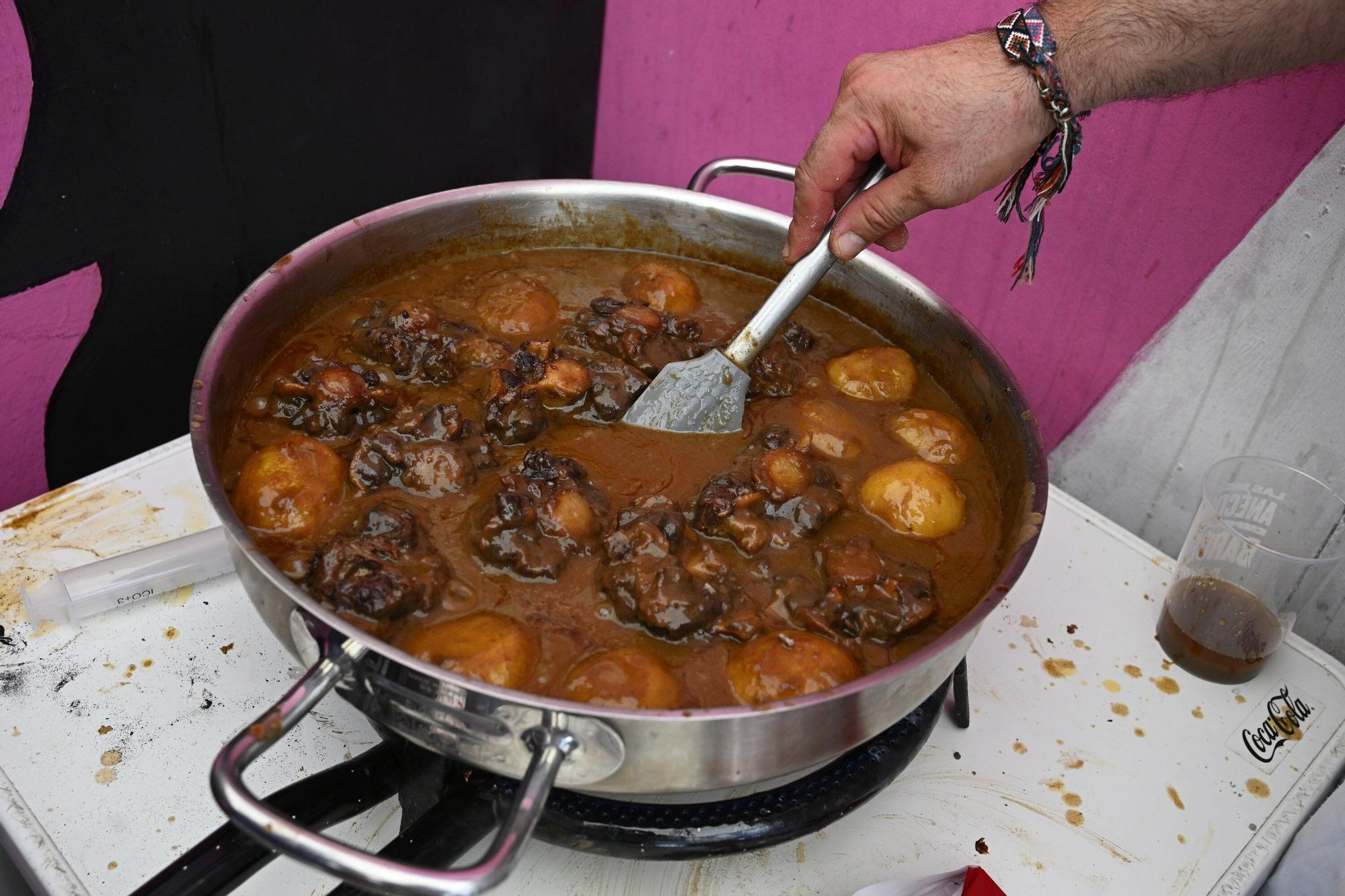 En imágenes: concurso gastronómico de rabo de toro en Aste Nagusia