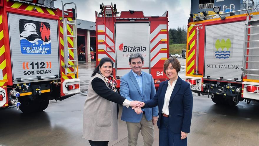 Araba, Bizkai eta Gipuzkoako larrialdi zerbitzuek akordioa berritu dute koordinazioa hobetzeko eta arreta hobea emateko