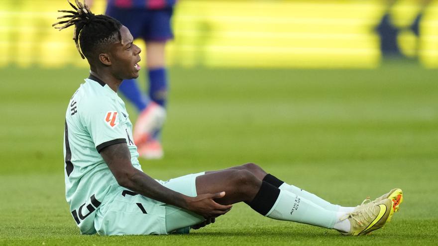 El Camp Nou no perdona a Nico Williams