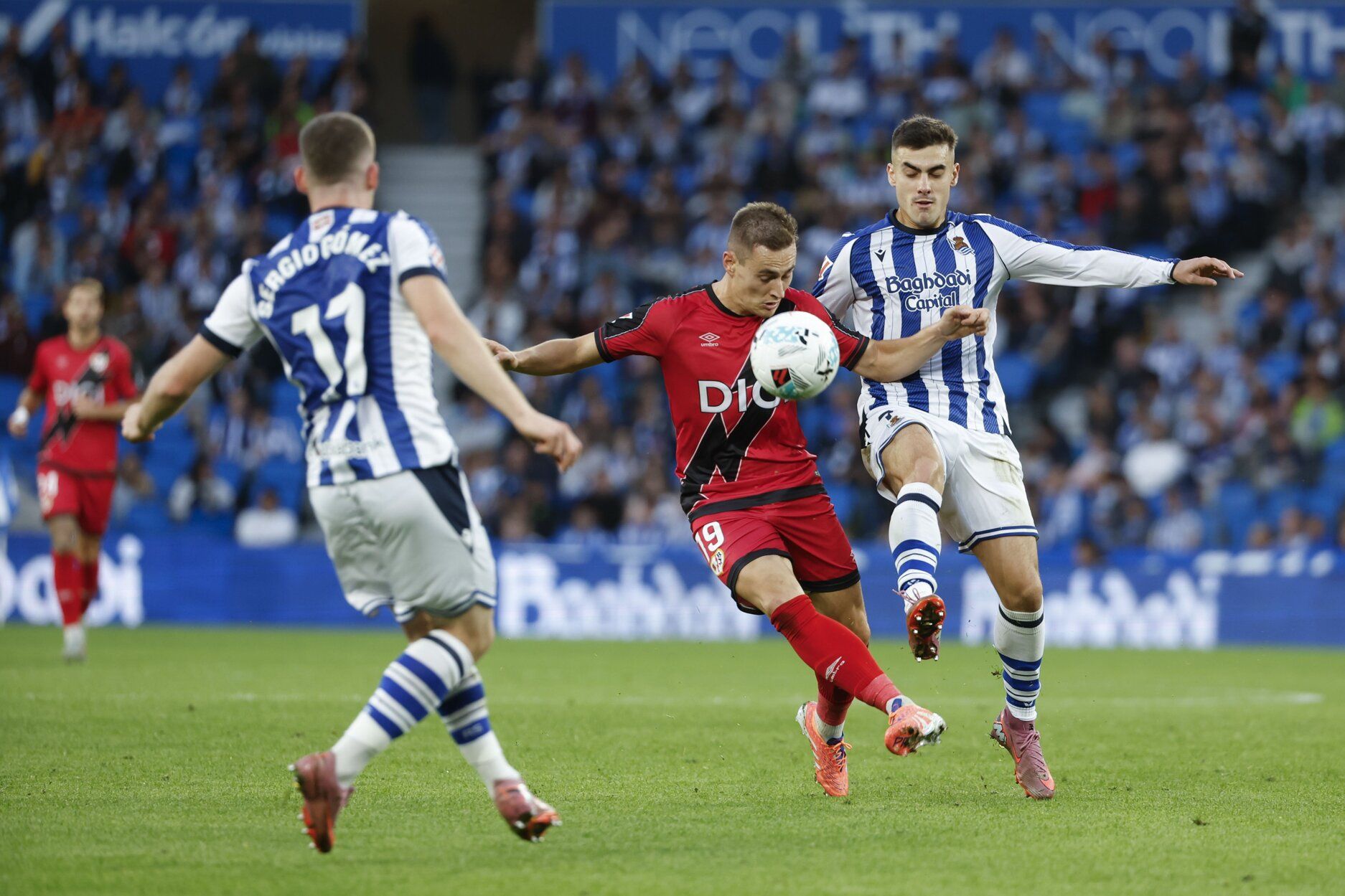 Las mejores imágenes del Real Sociedad - Rayo Vallecano