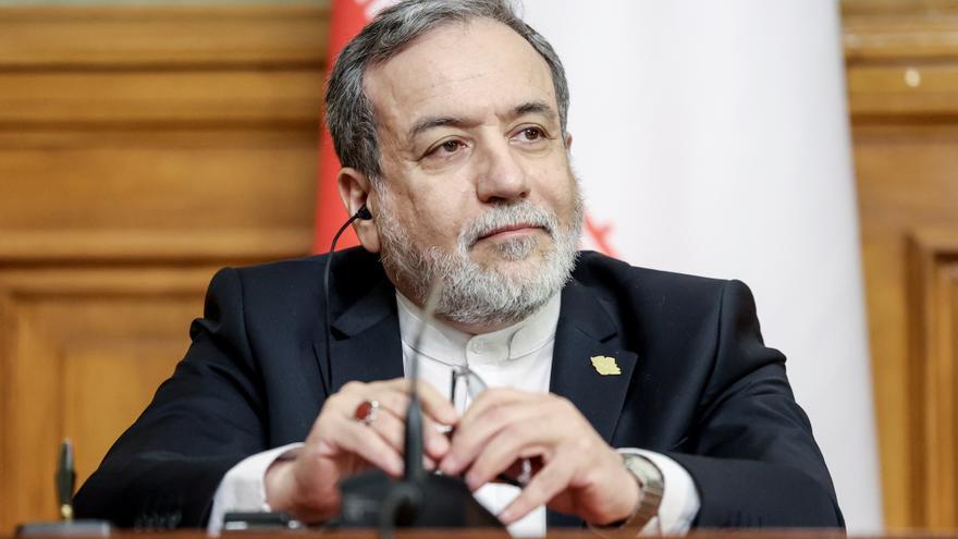 Irán confirma contactos con EEUU pero subraya que su nivel de confianza "es nulo"