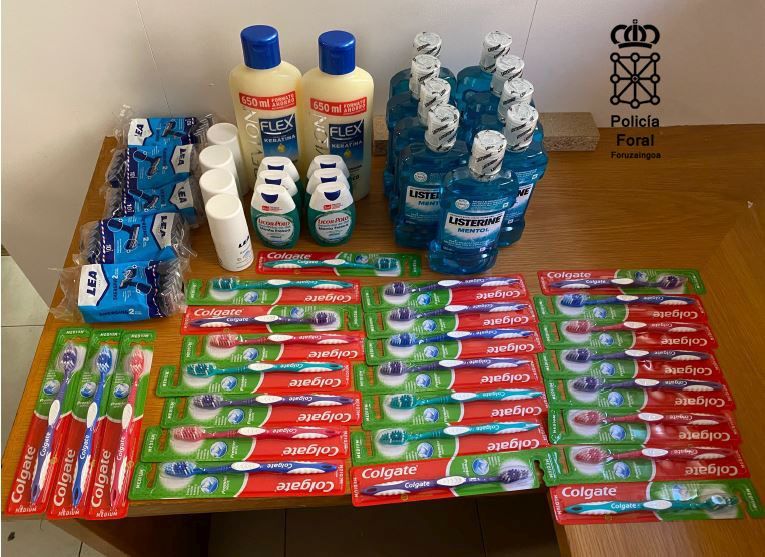 Productos hurtados que guardaba en el centro.