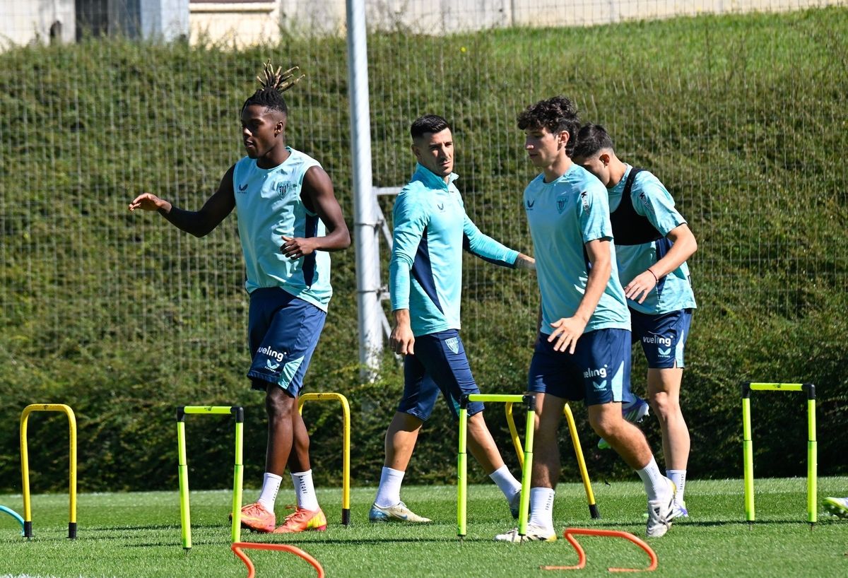 Entrenamiento del Athletic tras el partido ante el Borussia