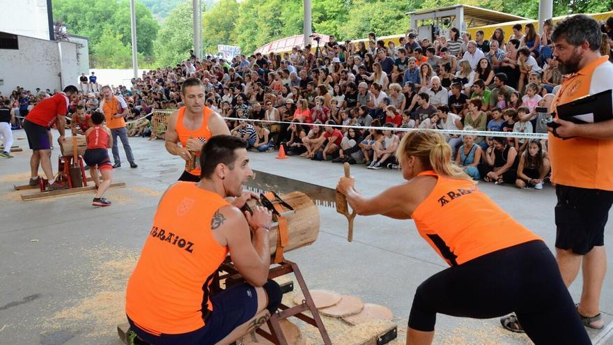 Kirola eta kultura protagonista Santio eguneko arratsaldean