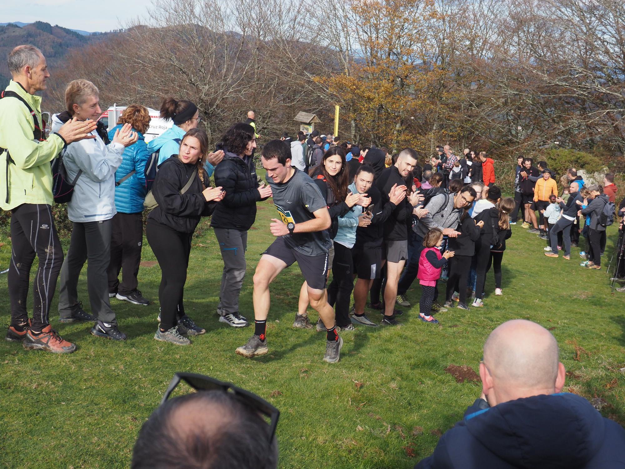 La llegada de los corredores a Karakate, en imágenes