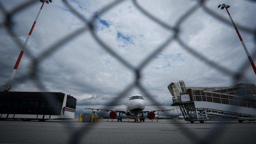 Airbus informa de que &quot;menos de un centenar&quot; de sus aviones siguen sin estar disponibles