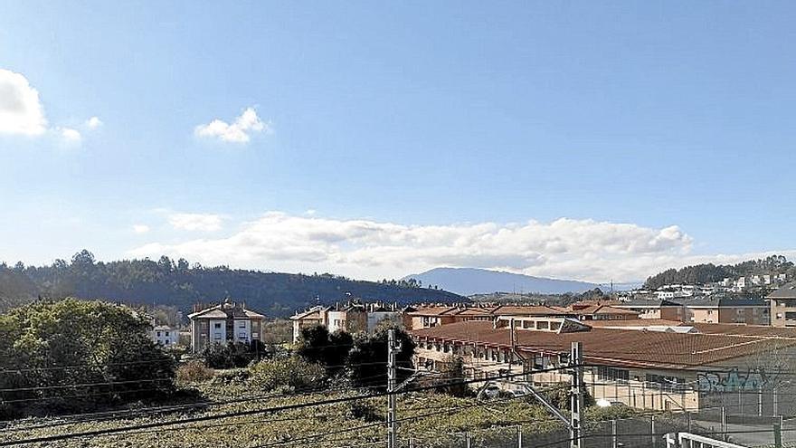La Asociación Vecinal de Sopela estudia recurrir la sentencia que permite edificar 490 VPO en Abaro