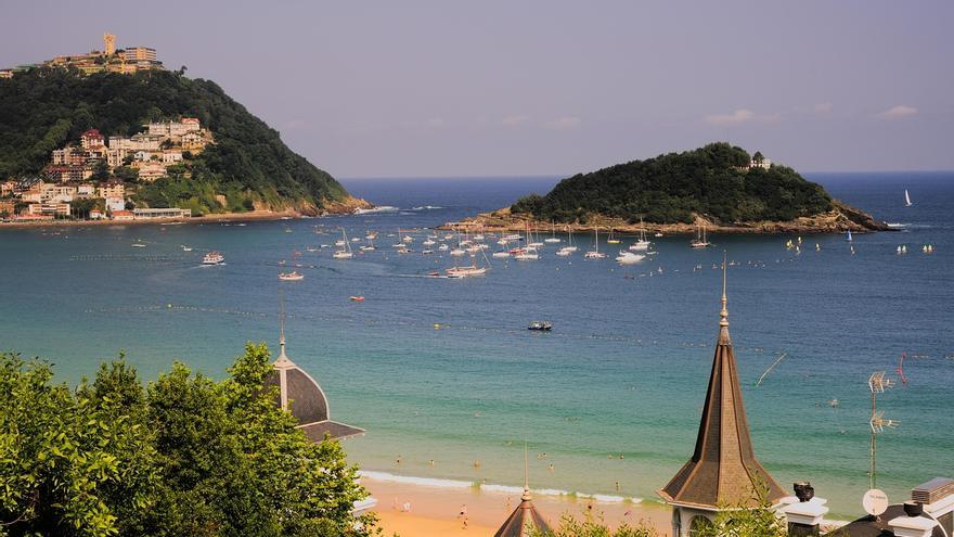 Esto es lo que más valoran los turistas de Donostia, según la IA