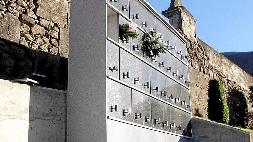 El cementerio de Olaso estrenará columbarios