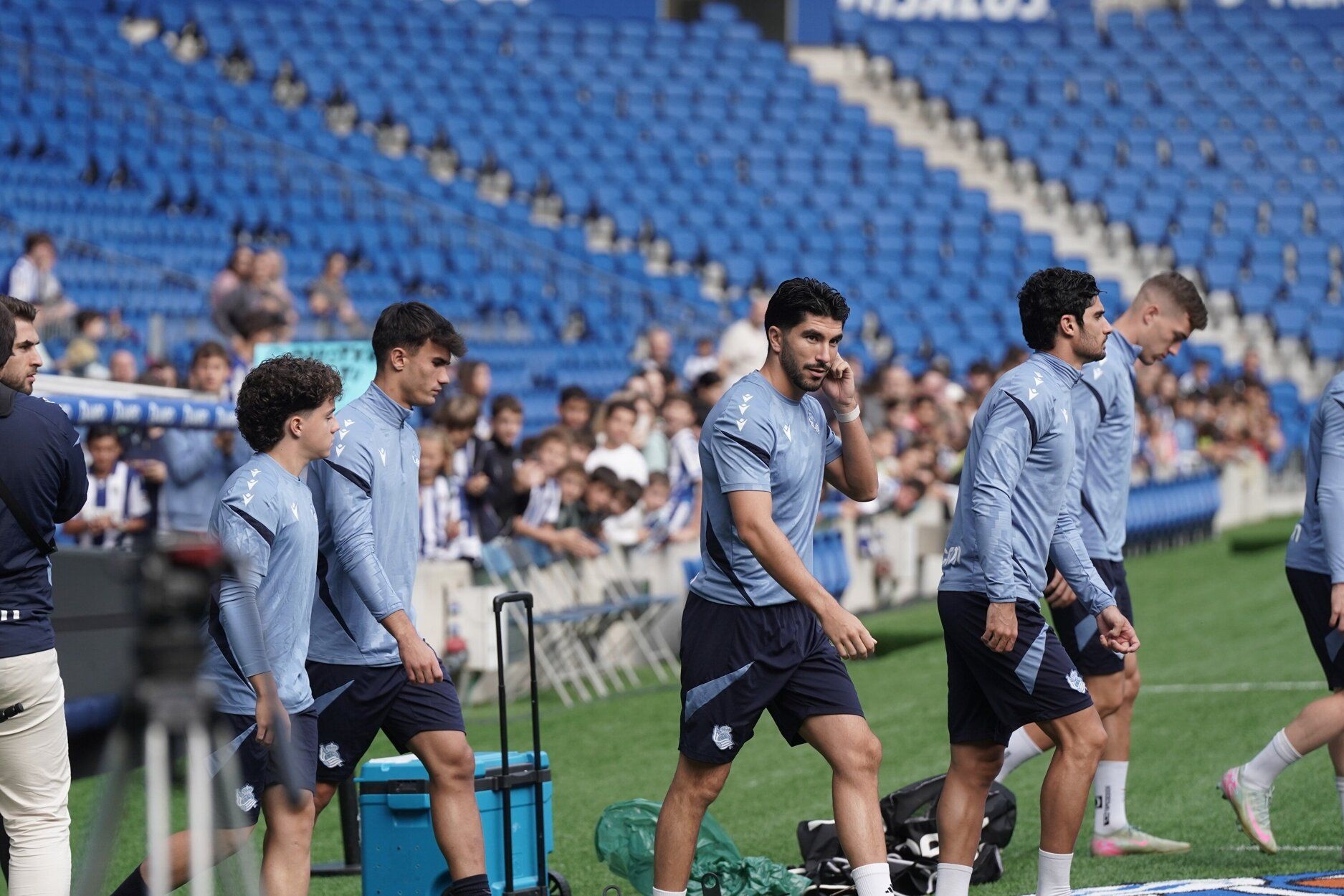 El entrenamiento de la Real a puerta abierta en Anoeta, en imágenes
