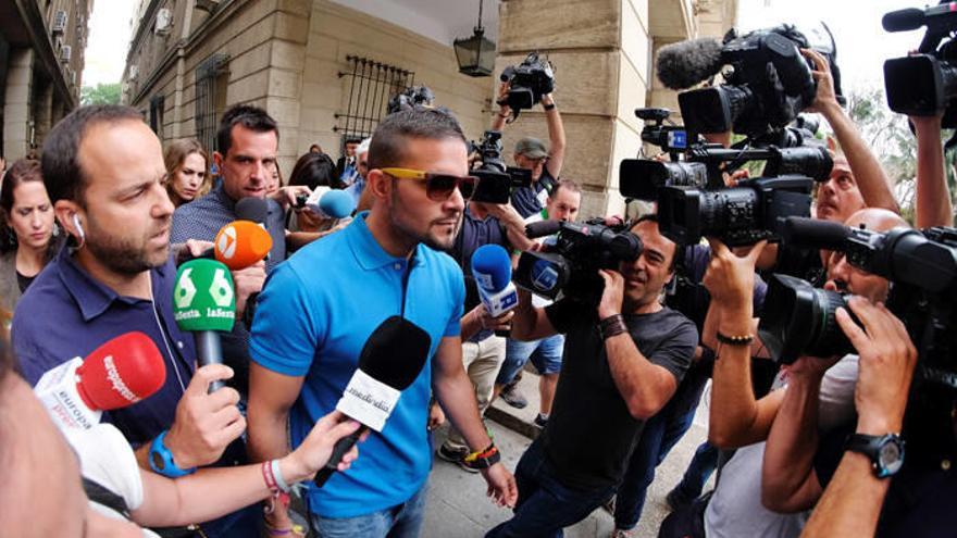 Ángel Boza, el tercero de los integrantes de &#039;La Manada&#039; en presentarse en los juzgados.