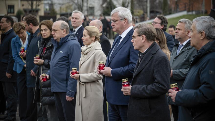 Kallas elogia el "coraje y resiliencia" de los ucranianos al recordar la masacre de Bucha