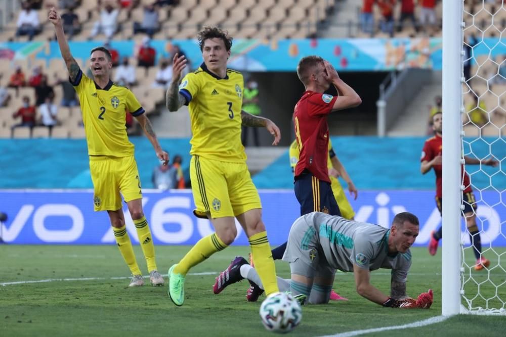 Imágenes del partido España-Suecia de la Eurocopa.