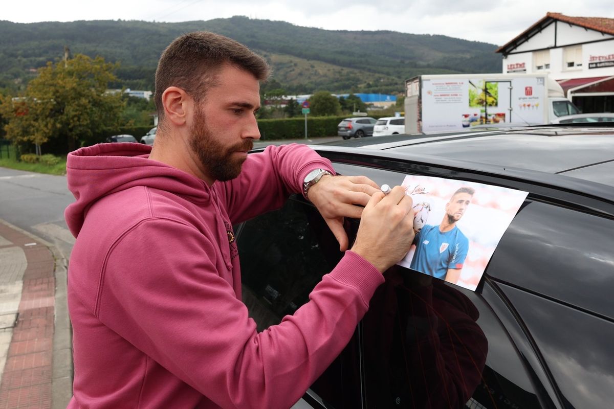 Primer entrenamiento de Laporte con el Athletic