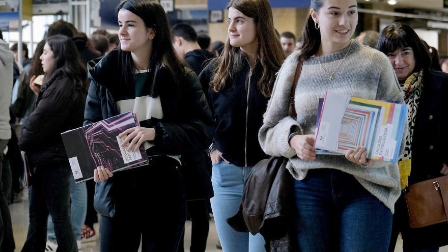 Proponen alargar la carrera de Magisterio a cinco años y poner una prueba de acceso especial