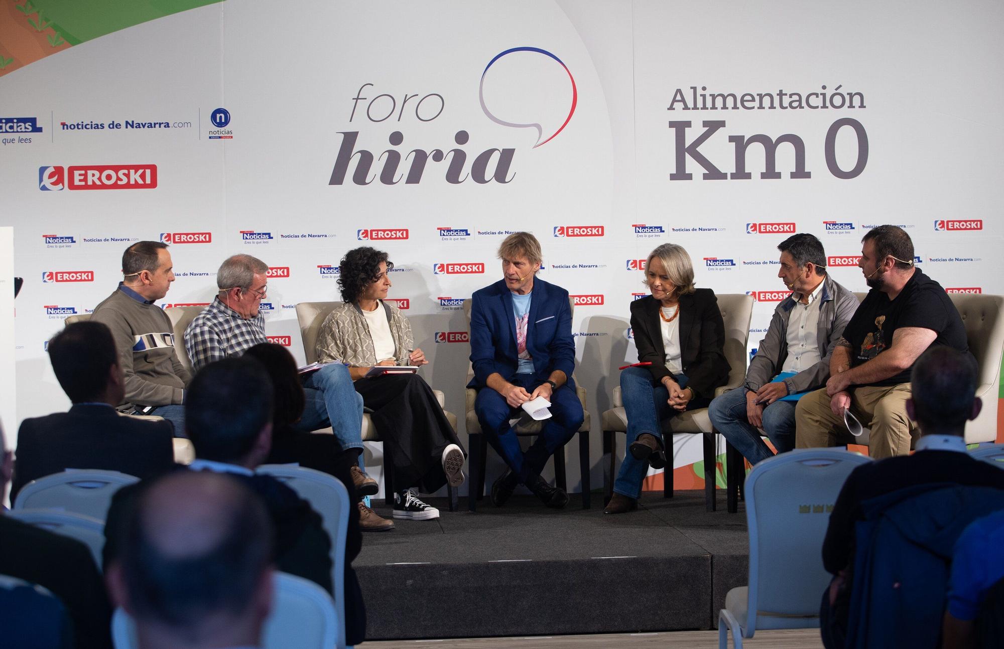 Fotos del Foro Hiria: "Alimentación km 0"