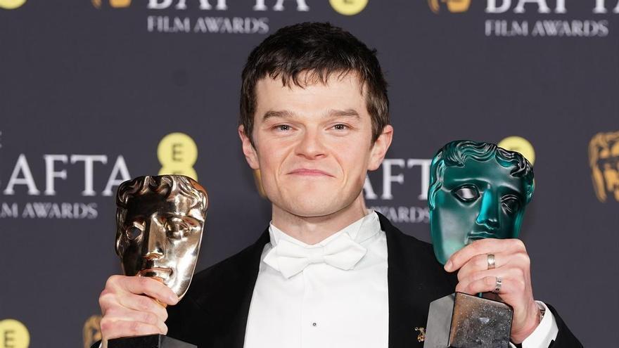 El actor de origen vasco Robert Aramayo da la sorpresa y arrasa en los BAFTA