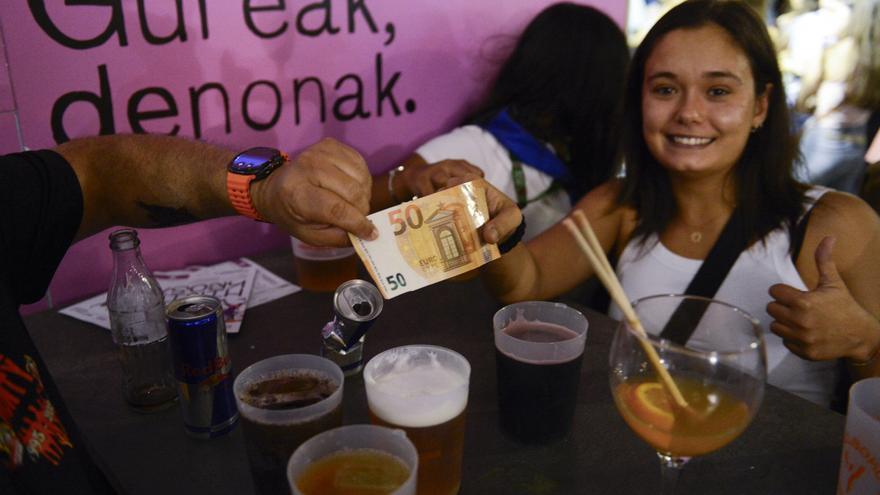 Hosteleros sobre TicketBai en txosnas: “Que se cumpla la ley no puede ser objeto de debate”