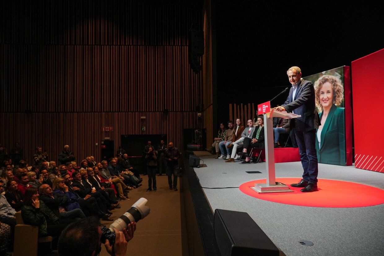 En imágenes: arranca la campaña en Vitoria