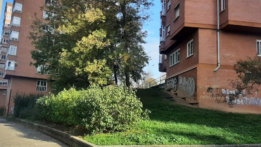 Vitoria adjudica por 266.000 euros las obras para eliminar el desnivel entre Los Astrónomos y Jacinto Benavente