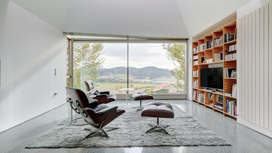 Una vivienda única en Alzuza sale al mercado: luz natural, paisaje del valle y un diseño pensado para el bienestar