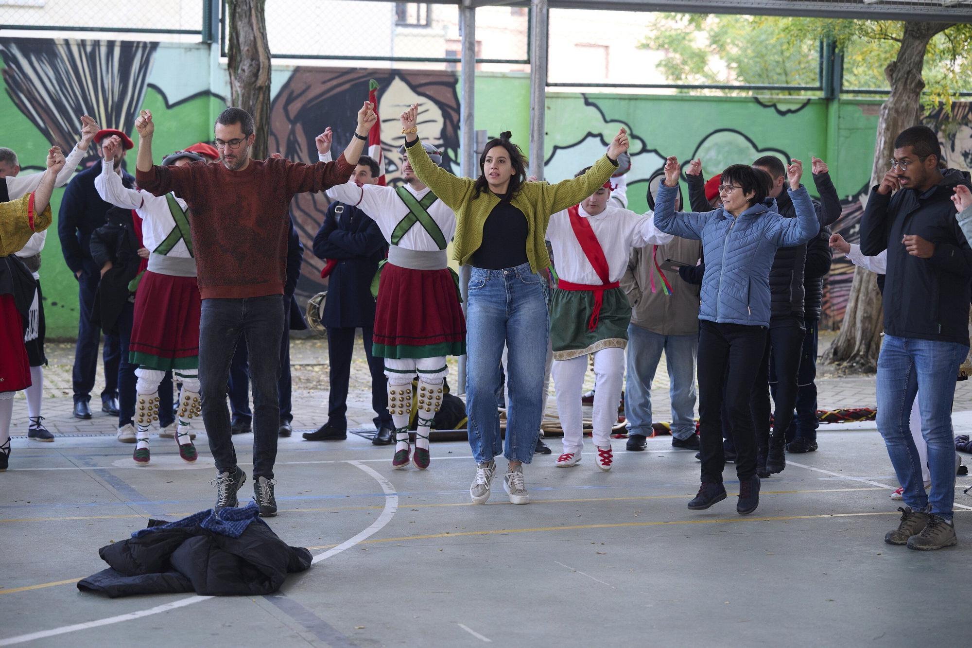 III Día del grupo de danzas Larratz