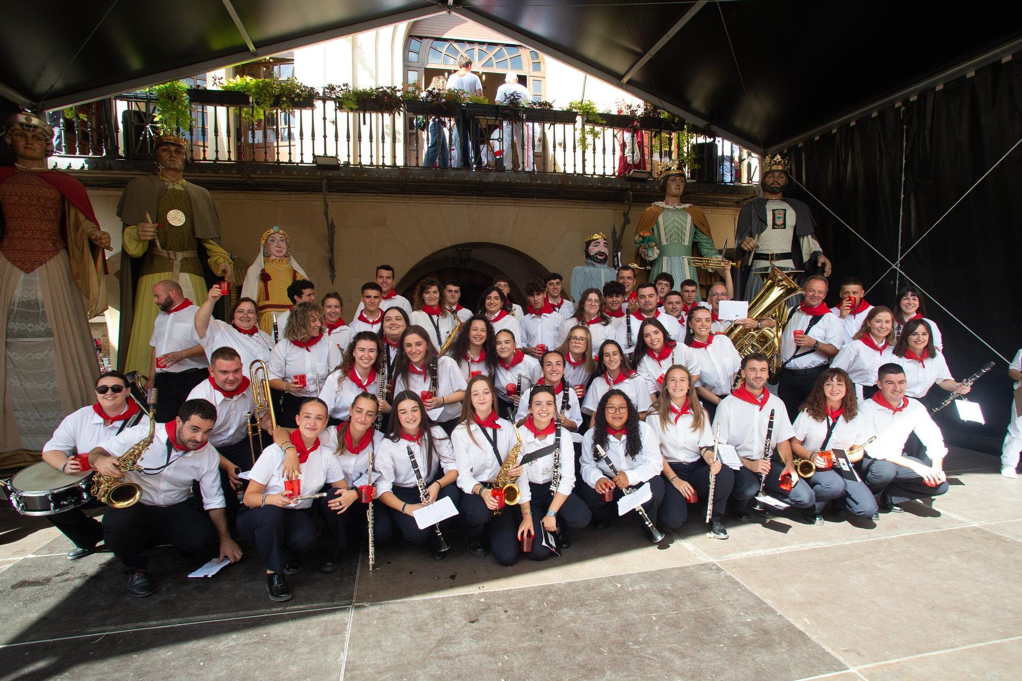 Fotos del cohete de fiestas de Olite 2025