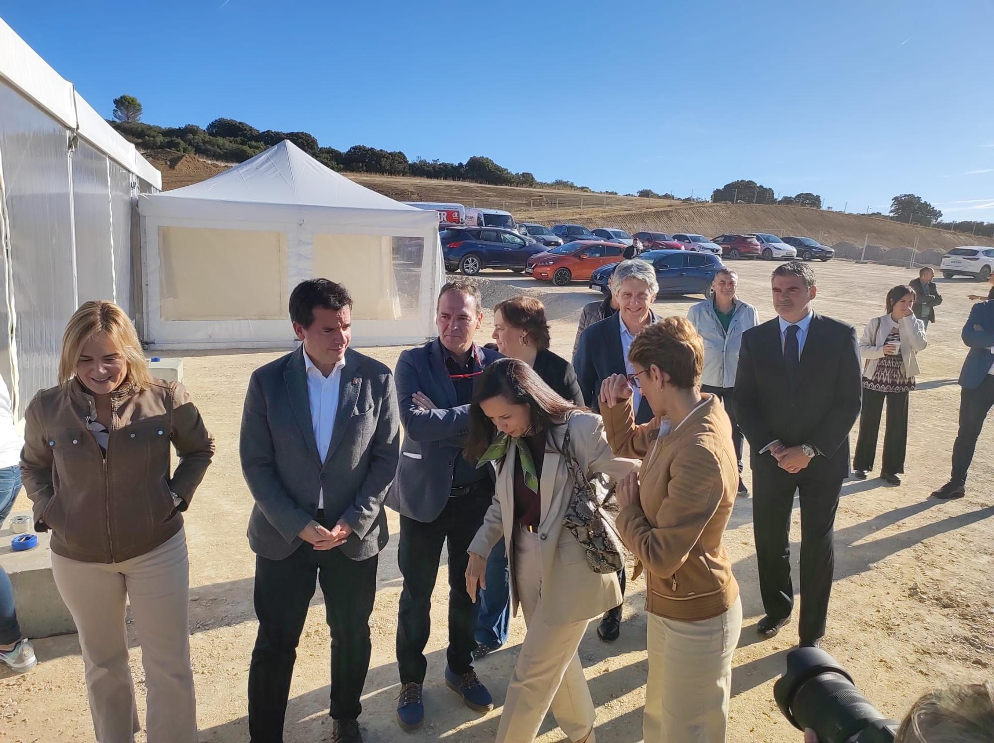 Fotos del inicio de las obras en la nueva línea eléctrica entre Tierra Estella y Muruarte