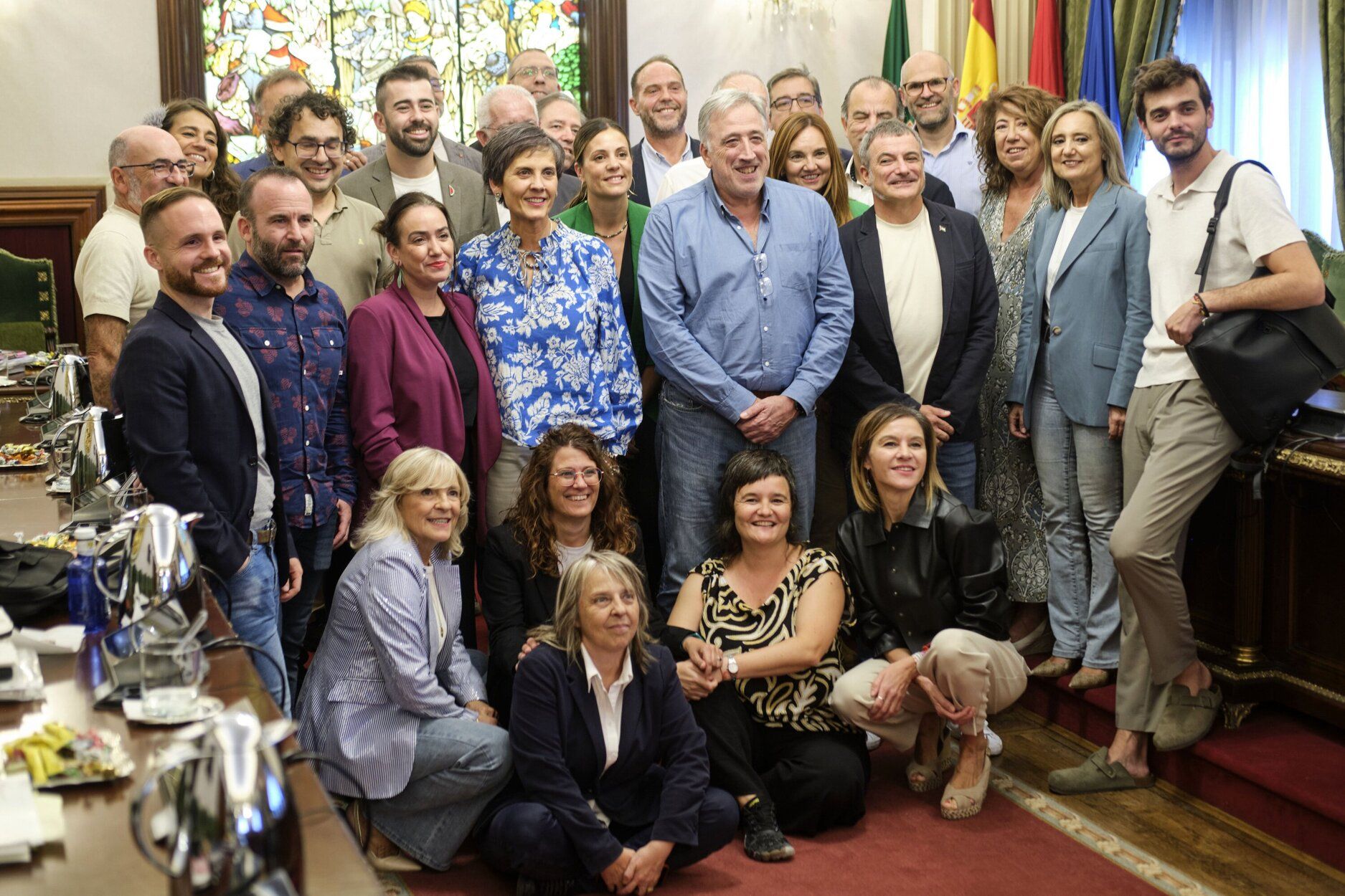 Fotos del pleno del Ayuntamiento de Pamplona (02/10/2025)